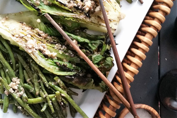 wooden bowl salad tongs