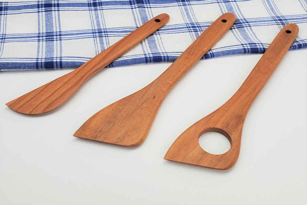 natural cherry wood spatulas set of three