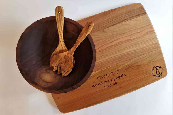 personalized carving board gift