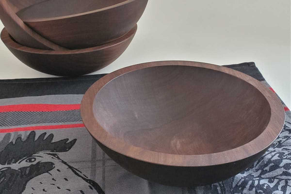 walnut side salad bowl