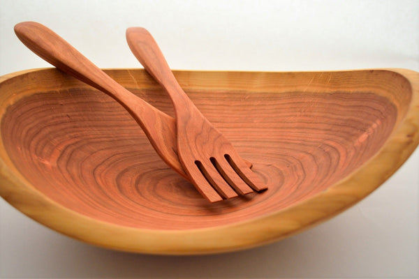 Medium 12" Cherry Salad Bowl Live Edge (4-6 Servings) | New Hampshire Bowl and Board