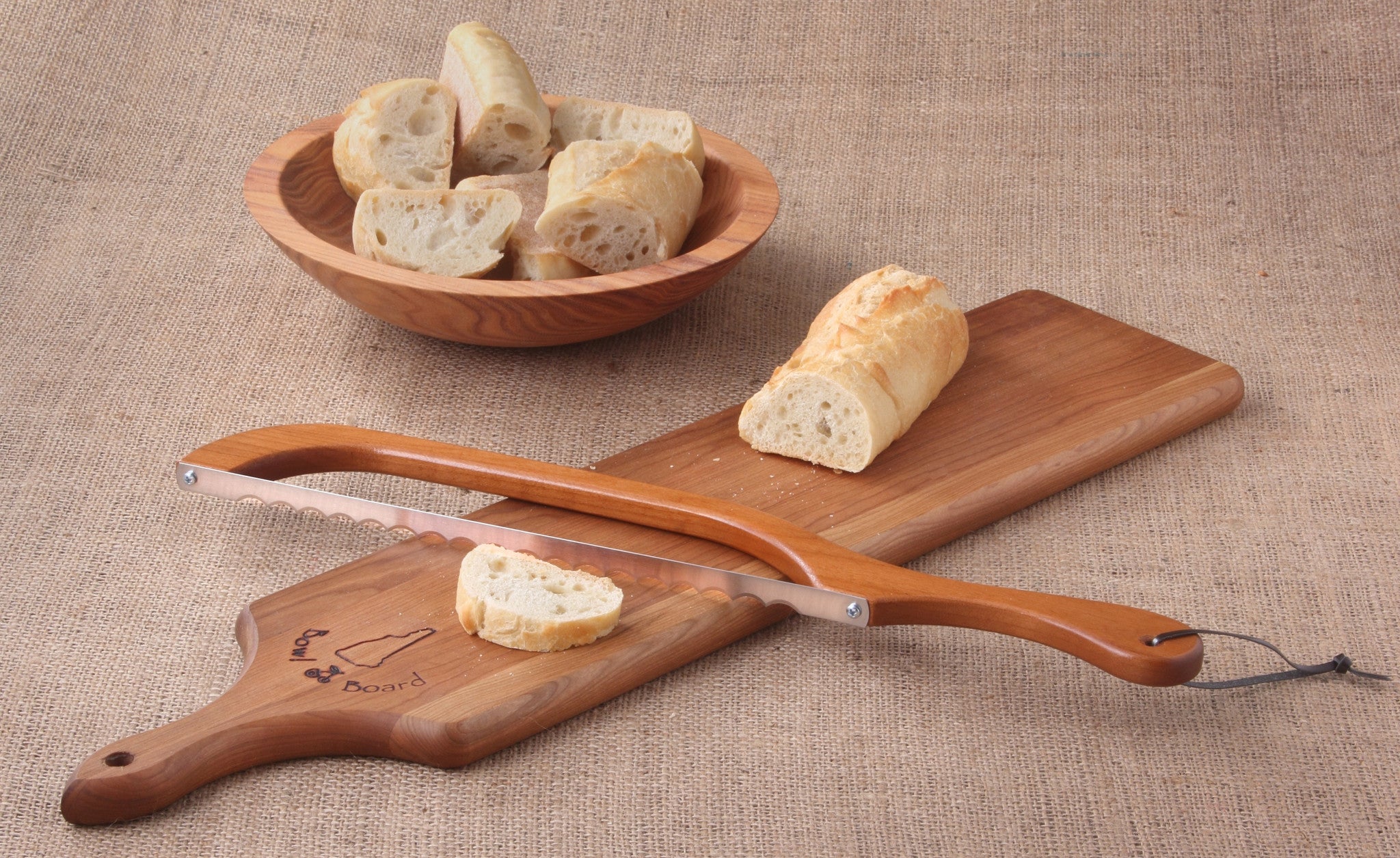 Left-Handed Wood-Handled Bread and Bagel Slicer
