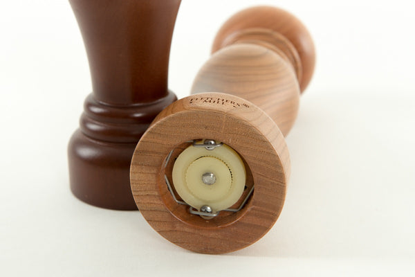 Wood Pepper Mill for Salad Lovers