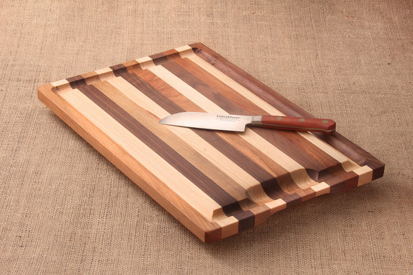 wooden cutting board perimeter juice ring